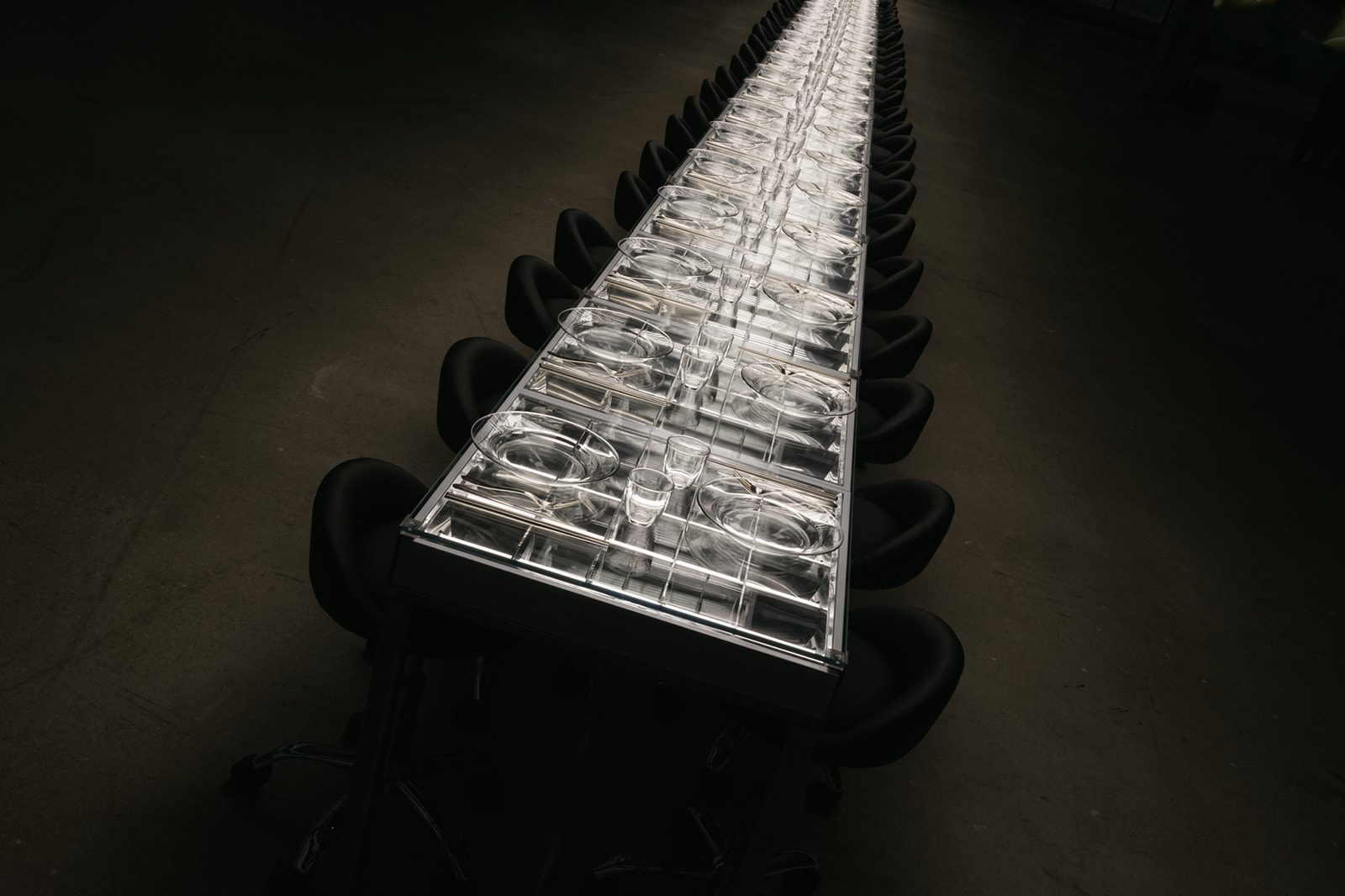 Luxury experiential dining event by We Are Ona, photographed by Alicia Valdez in New York